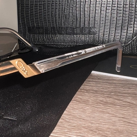 Cazal 9085 Crystal/Gold/Blue Gradient Aviator - Picture 8 of 8